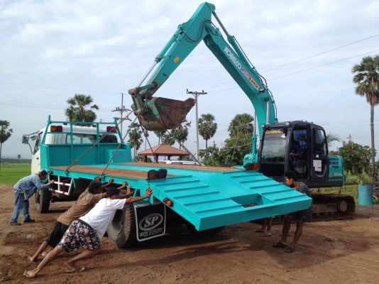 ขายรถ 10ล้อ 1 เพลา บรรทุกรถแม็คโคร 200-320