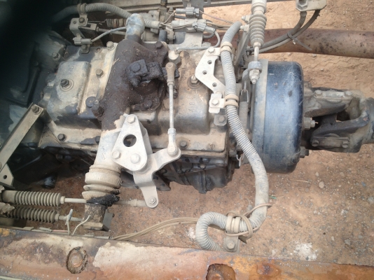 ขายรถ 10ล้อ 1 เพลา บรรทุกรถแม็คโคร 200-320