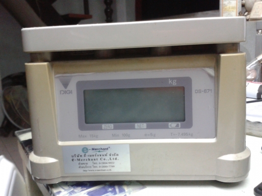 เครื่องชั่งดิจิตอล 2 หน้าขาย 1800 บาท