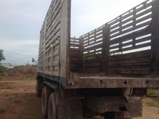 รถมิตซู 10 ล้อดั้ม FN527M - TF  ( ซีเรี้ยน 5,000 กว่า. )  / 220 แรงม้า.  สนใจติดต่อ  081 - 6079515