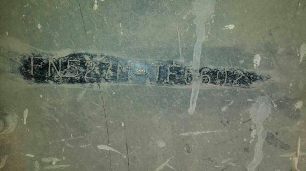 รถมิตซู 10 ล้อดั้ม FN527M - TF  ( ซีเรี้ยน 5,000 กว่า. )  / 220 แรงม้า.  สนใจติดต่อ  081 - 6079515