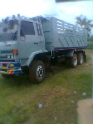 ขายรถบรรทุกสิบล้อดัมพ์ ISUZU หัวขาว เครื่อง 195 turbo inter 260 แรง ปี 34 กระบะเหล็ก ทะเบียนพร้อม