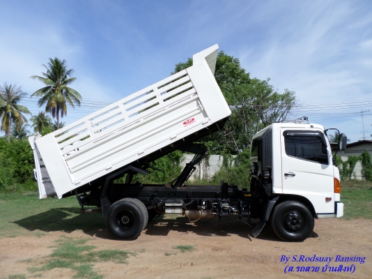 ขาย 6 ล้อ ฮีโน่ ดัมพ์ 175 แรง ยาว 4 ม. ปี 2011 สภาพสวยเดิมเครื่องดี พร้อมใช้งาน ชมก่อนได้ครับ สนใจติดต่อ 081-9425443