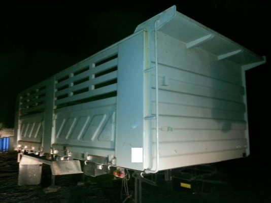 ขายกะบะสามมิตร ครบชุด สนใจติดต่อได้ที่ 085-3635720