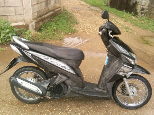 ขาย honda click เอกสารพร้อมโอน