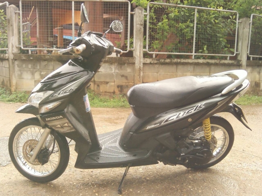 ขาย honda click เอกสารพร้อมโอน