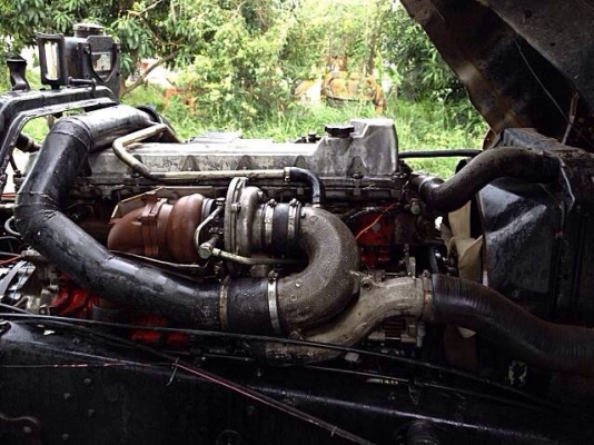 ขายสิบล้อหัวแชสซี Hin F18 - 2 เพลา เครื่อง JO8 - 260 แรง ยางดี แชสซีสวย ทะเบียนพร้อม