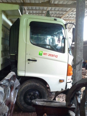 ขายรถดั้มพ์ 6 ล้อ ขนาดกลาง HINO 175 แรงม้า