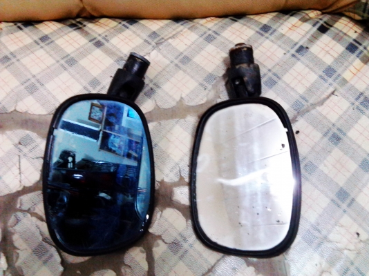 กระจกมองข้างวอลโว่ใบบัว 244+โลโก้