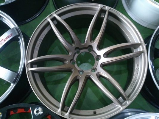 ขายแม็กใหม่MR2 6รูขอบ22 พร้อมยางใหม่ 265/40R22 ยางปี14 จำนวน 1 ชุด