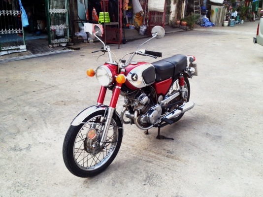 ขายแลก cb175 k0 สวยๆ ทะเบียนเต็ม พร้อมโอน เดิมๆ เครื่องจบ ขับมันมากๆ ของแท้เดิม ทั้งคัน 85000 0811160919