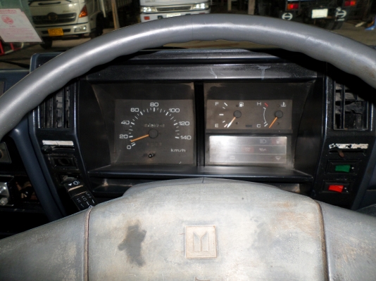 ขาย 4 ล้อ อีซูซุ 88 แรง ยาว 3 ม. ปี 1994 สภาพสวยเดิมเครื่องดี พร้อมใช้งาน ชมก่อนได้ครับ สนใจติดต่อ 081-9425443