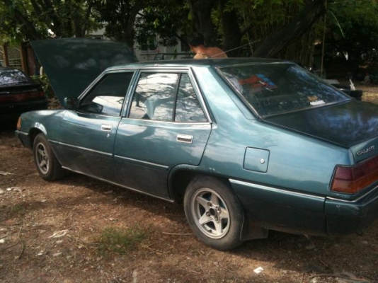 Galant สีเขียวทำสีมาใหม่ วางเครื่องนิสสันหัวฉีด twincam 16 vale CA18 เดิมคิ้วเลสครบภายนอกสวย ทะเบียน มิ.ย.58 พร้อมโอน ขาย 17,000 บาท