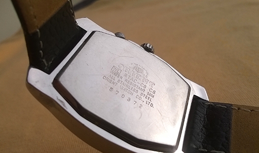 Orient quartz stainless เรือนเหลี่ยม 6เข็ม หน้าดำ Orient quartz stainless เรือนเหลี่ยม 6เข็ม หน้าดำ