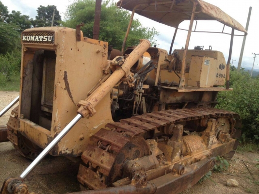 ขายแทร๊กเตอร์ KOMATSU D50A สภาพสวยเครื่องพังราคาเบาๆครับ