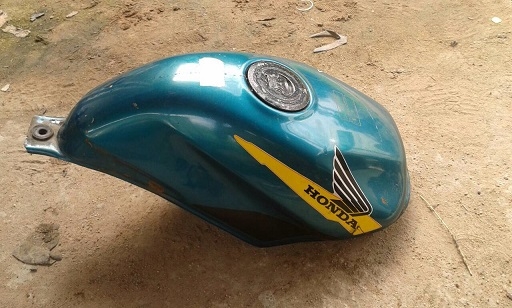 ขาย แยกอะไหล่ Honda LS125 T.0851713153 ขาย แยกอะไหล่ Honda LS125 T.0851713153