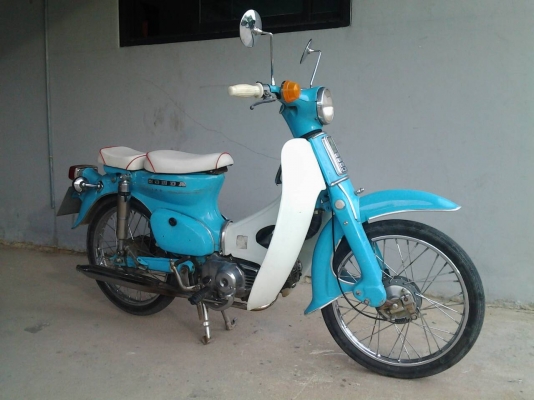 ขายc70เครื่องเดิมๆทะเบียนเต็มพร้อมโอนครับราคา14900 ขายc70เครื่องเดิมๆทะเบียนเต็มพร้อมโอนครับราคา14900