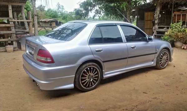 ขายรถสวยๆสักคันครับพร้อมใช้ขับหล่อๆเลย