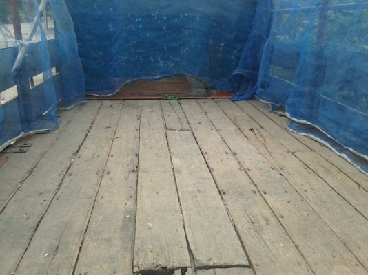 รถอีเเต๋น เครื่องยันม่าร์ 14 แรง คันซียาว เกียร์รถกระบะ เดินหน้า 5 เกียร์ ถอยหลัง 1 เกียร์  ช่วงล่างเเน่น สนใจโทรมาน่ะครับ