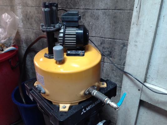 ขายปั้มน้ำอัตโนมัติ Mitsubishi 300 W ผลิตปี 2551 สภาพสวยมาก ใช้กับตึกสูงได้ดี ตรวจเช็คแรงดันเรียบร้อย ไม่มีรั่วซึม พร้อมใช้งาน รับประกันคุณภาพ