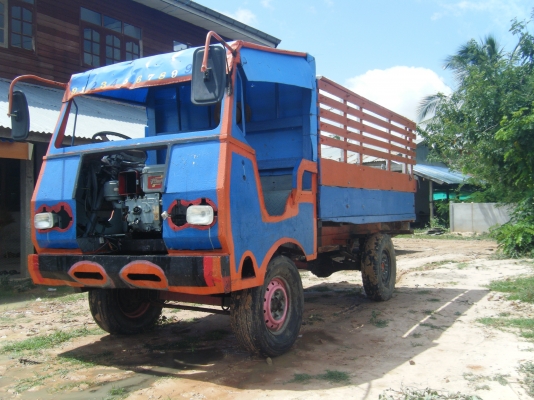 ขาย 39999รถอีแต่นพร้อมใช้งานราคาถูกเครื่องยันม้า 9.5 แรง เจ้าของขายเองต่อรองได้ครับลดราคาเหลือ 39999 ได้เลย