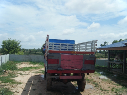 ขาย 39999รถอีแต่นพร้อมใช้งานราคาถูกเครื่องยันม้า 9.5 แรง เจ้าของขายเองต่อรองได้ครับลดราคาเหลือ 39999 ได้เลย