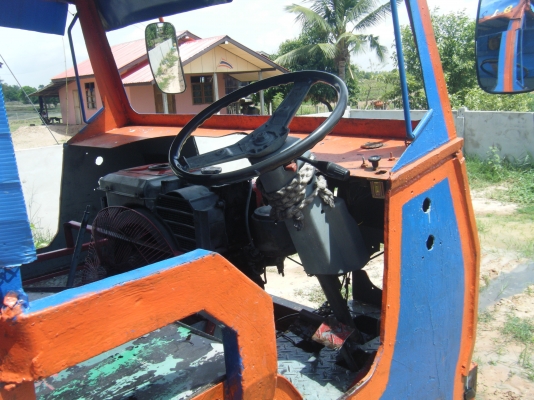 ขาย 39999รถอีแต่นพร้อมใช้งานราคาถูกเครื่องยันม้า 9.5 แรง เจ้าของขายเองต่อรองได้ครับลดราคาเหลือ 39999 ได้เลย