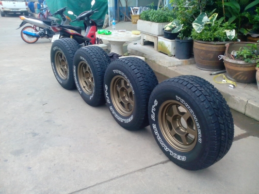 ขายยางYokohama at/s พร้อมล้อte37x สภาพสวยๆ