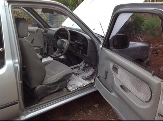 ไมตี้เอ็กปี 95 โปร่งหน้า+หลัง เครื่อง 2L 2500 ซีีซี พวงมาลัยเพาเวอร์โรงงาน เดิมๆพร้อมใช้ ไมตี้เอ็กปี 95 โปร่งหน้า+หลัง เครื่อง 2L 2500 ซีีซี พวงมาลัยเพาเวอร์โรงงาน เดิมๆพร้อมใช้