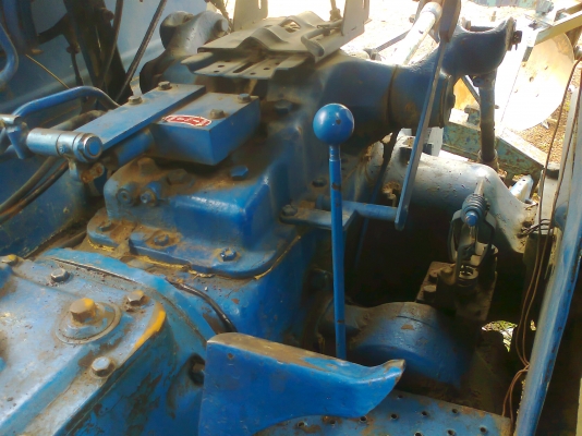 FORD 6610 สองเพลาพร้อมใช้งาน+อุปกรณ์3ชิ้นพร้อมลุยงาน FORD 6610 สองเพลาพร้อมใช้งาน+อุปกรณ์3ชิ้นพร้อมลุยงาน