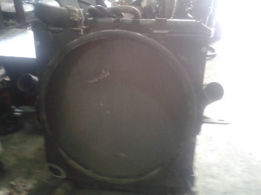 หม้อน้ำพร้อมอินเตอเครื่อง 4HK1