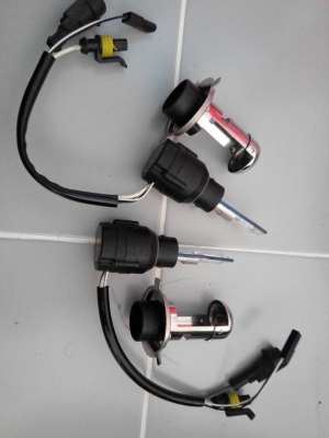 หลอดไป xenon H4 ญี่ปุ่น