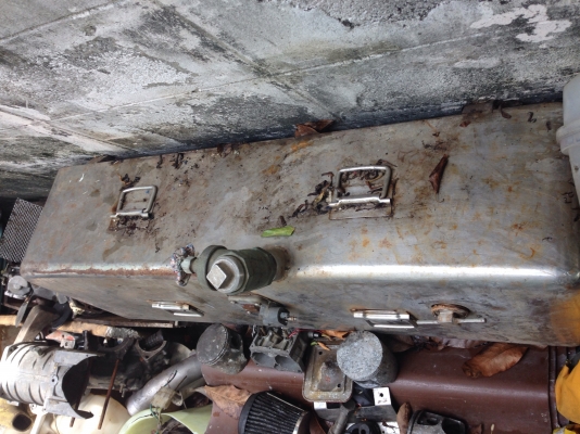 ถังน้ำมันสแตนเลส 60 ลิตร