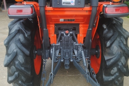 ขายรถไถ Kubota L 3608 (4WD) พร้อมดันหน้าช้างและผาน 6ตราช้าง