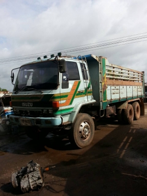 ขายด่วน10ล้อISUZU 240 2เพลาดั๊มเครื่องเดิมเกียร์อิตัน คัชชีดีช่วงล่างดี2เ 2เพลา รถพร้อมใช้ ขายด่วน10ล้อISUZU 240 2เพลาดั๊มเครื่องเดิมเกียร์อิตัน คัชชีดีช่วงล่างดี2เ 2เพลา รถพร้อมใช้