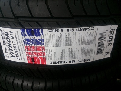 ขายยางใหม่ 215/45/17 ปี 13 Vee Rubber (Thai)
