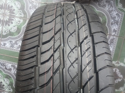 ขายยางใหม่ 215/45/17 ปี 13 Vee Rubber (Thai)