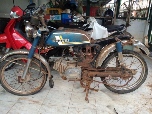 ขาย A100 ราคา 3200 บาทครับ