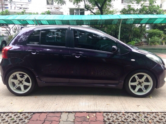 TOYOTA YARIS 1.5E AUTO ปี49 ภาษีเต็ม มือเดวป้ายแดง วิ่ง 70000โล
