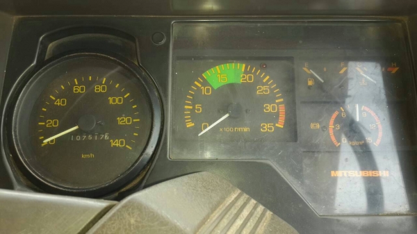 ลงภาพเพิ่มเติม!! 10ดั้มพ์ MITSUBISHI FN527 สภาพเดิมๆ 220แรง เอกสารเล่มทะเบียน ราคาคุยได้ 087-2976734