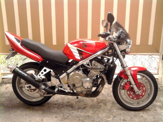 ขออนุญาติขาย HONDA CB-1 400cc. เจ้าของขายเอง ทะเบียนแท้ โอนให้ฟรีครับ