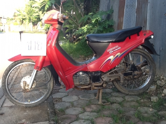 ซูซูกิ. คริสตัล