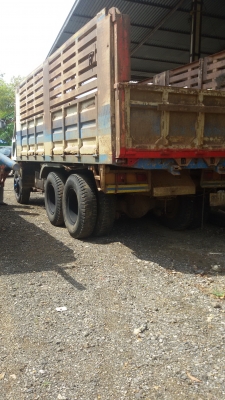 สิบล้อไอ้หลง 2 เพลาดั้ม