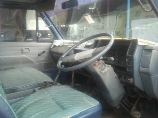 หกล้อดั้ม  ขายด่วน