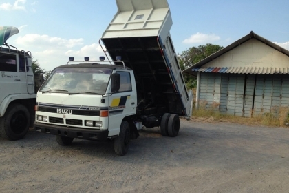 ***ขายแล้วครับขอบคุณ Truck2hand ขาย6ล้อดั๊มดินสวยๆ ISUZU 115 ห้างแท้ตัวแรกปี33 (คัสซี7xxx) เกียร์ยาว เครื่อง4BD1 115เครื่องดี แน่นแรง ช่วงล่างFหลัง หน้า6น็อต คัสซีดีสวยไม่ปะไม่ดาม กระบะดั๊มเหล็ก3.60ม.สภาพสวยพื้นสวยข้างสวย ดั๊มยิงหลัง หัวเก๋งสวยภายในดีคอนโ