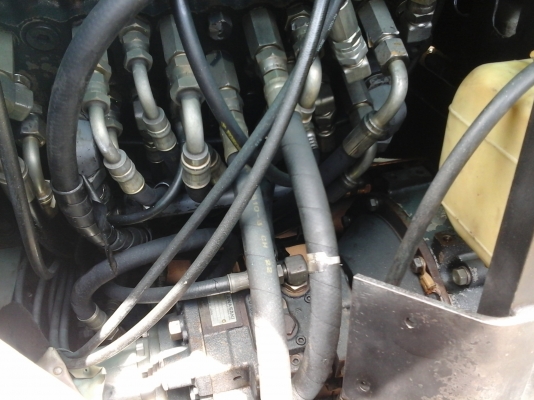 ขายรถขุดKOBELCO sk 045(เก่าญี่ปุ่นแท้)มีเอกสารแจ้งจำหน่ายอินวอยพร้อมจด ขายรถขุดKOBELCO sk 045(เก่าญี่ปุ่นแท้)มีเอกสารแจ้งจำหน่ายอินวอยพร้อมจด