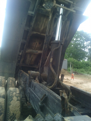 ขายกระบะดั้มสามมิตรยกชุดปี2546 สนใจโทร 080-0966674 เฮ๊ยสอน