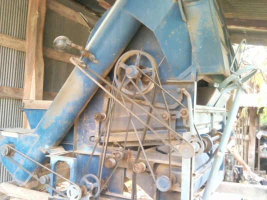 ขายตู้นวดข้าว