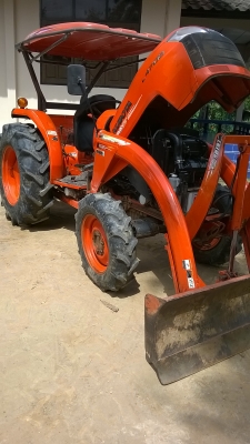 ขายรถไถคูโบต้า l4708