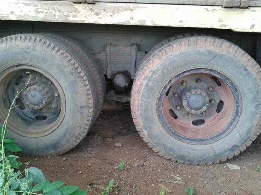 ขาย 10 ล้อหัวยาว 2 เพลาใหญ่จัมโบ้ มีระบบ DL เครื่อง ND6 165 HP สโลว์เกียร์กลาง เบรคลมดัน ทะเบียนพร้อมโอน